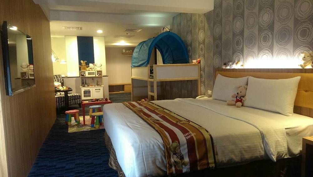 גאושיונג Bamboo Hotel מראה חיצוני תמונה