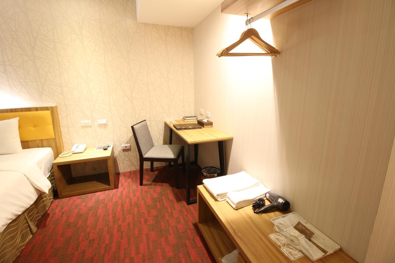 גאושיונג Bamboo Hotel מראה חיצוני תמונה