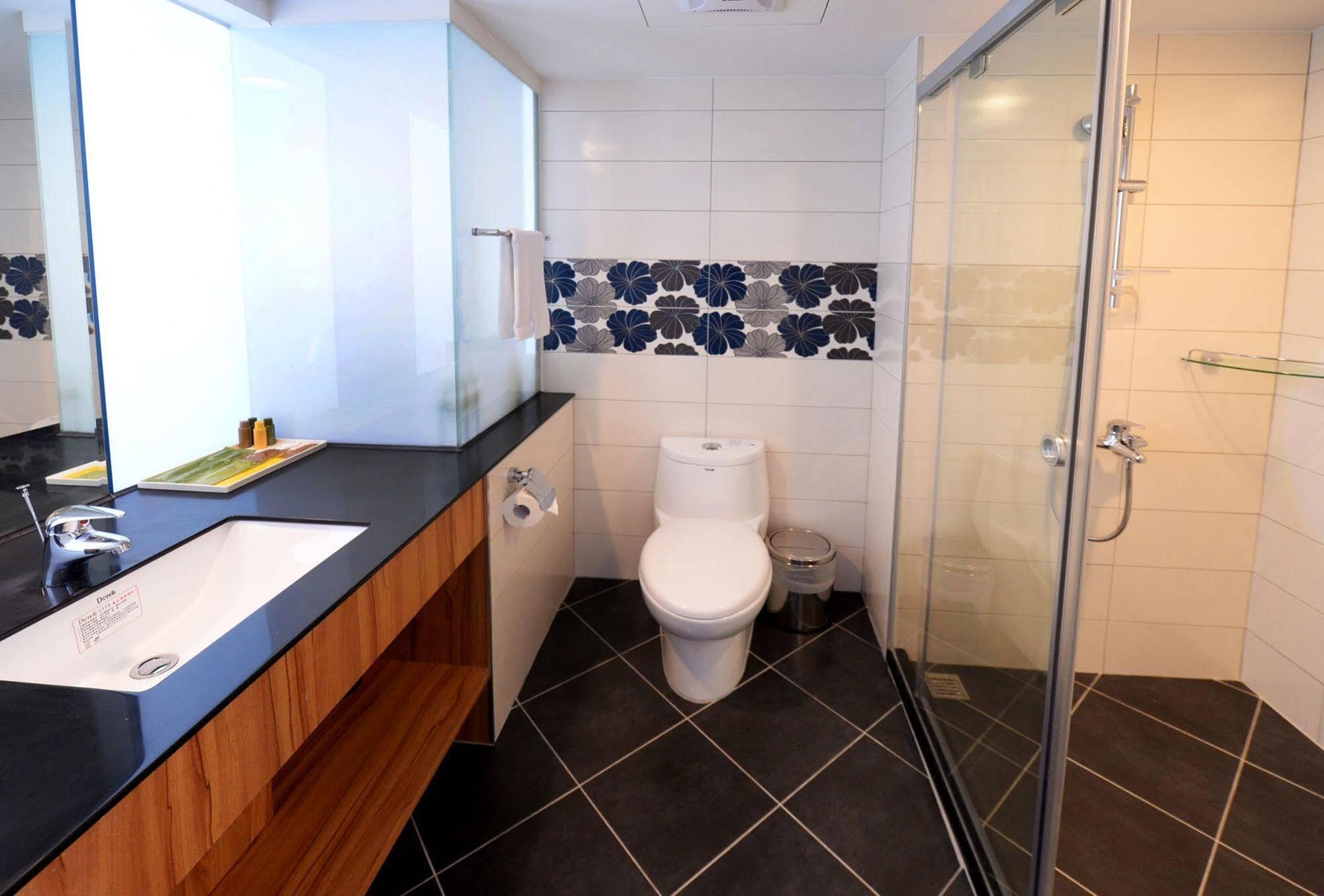 גאושיונג Bamboo Hotel מראה חיצוני תמונה